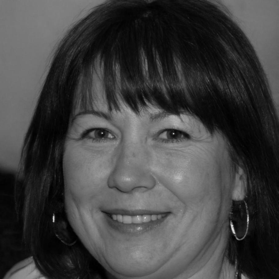 Instrutora Maria Santos
